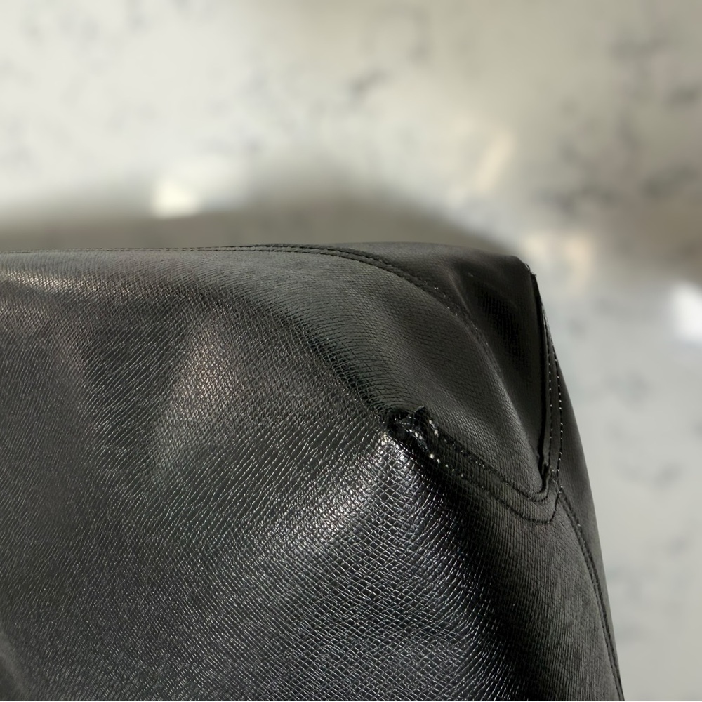 Coach Reversible Black Leather Tote with Logo Zip Pouch - Picture 7 of 11